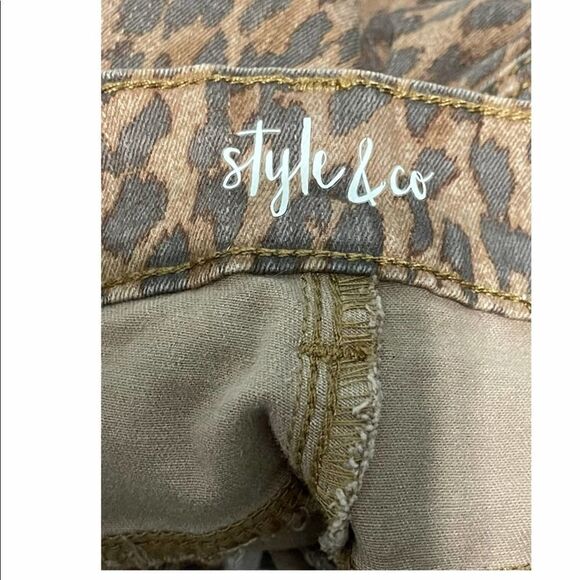 Style & Co Wild Puma Skinny Jeans Curvy Mid Rise Tummy Control Animal Print 12 - Picture 7 of 12